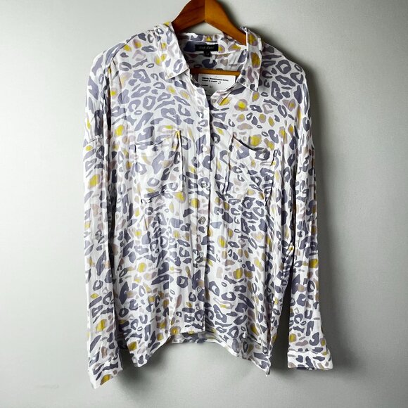 Dear John Button Down Top Large - Picture 1 of 5